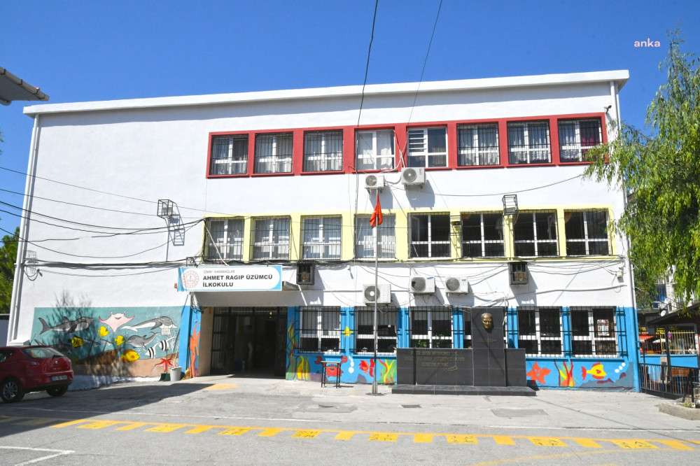 KARABAĞLAR BELEDİYESİ'NDEN, EĞİTİME DESTEK